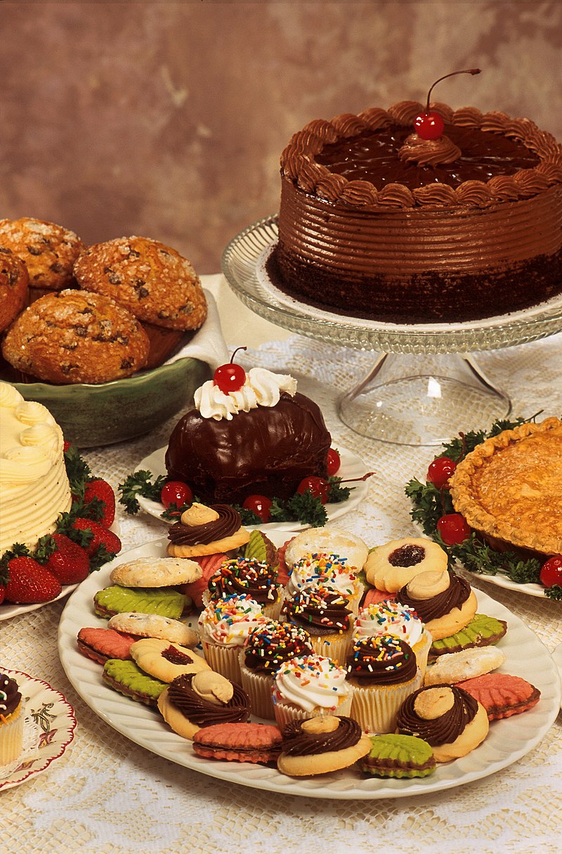 Is Cake a Pastry: Defining the Classification of Cake in Pastry Terms